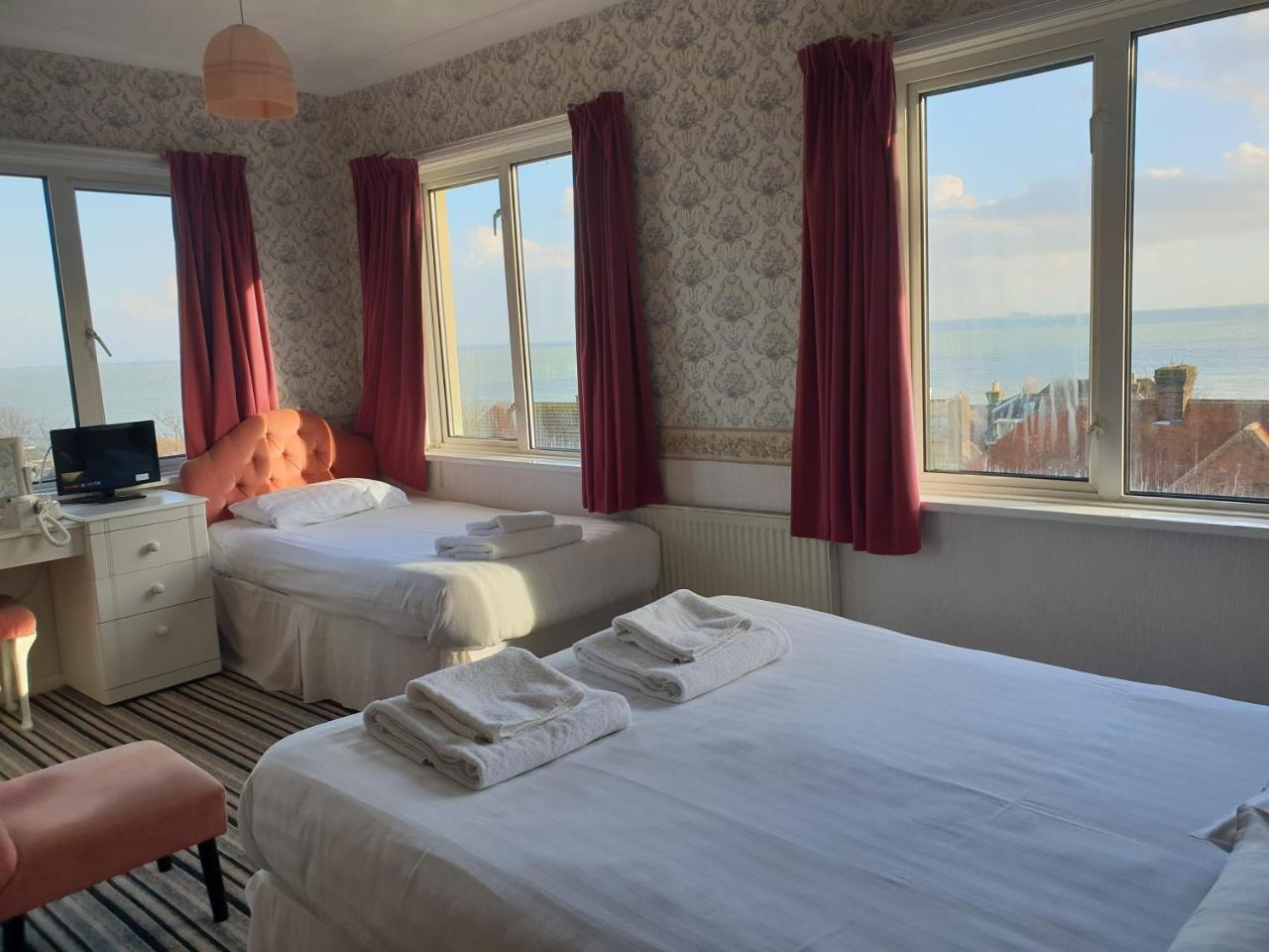 The Wight Bay Hotel - Isle Of Wight Sandown Exterior foto
